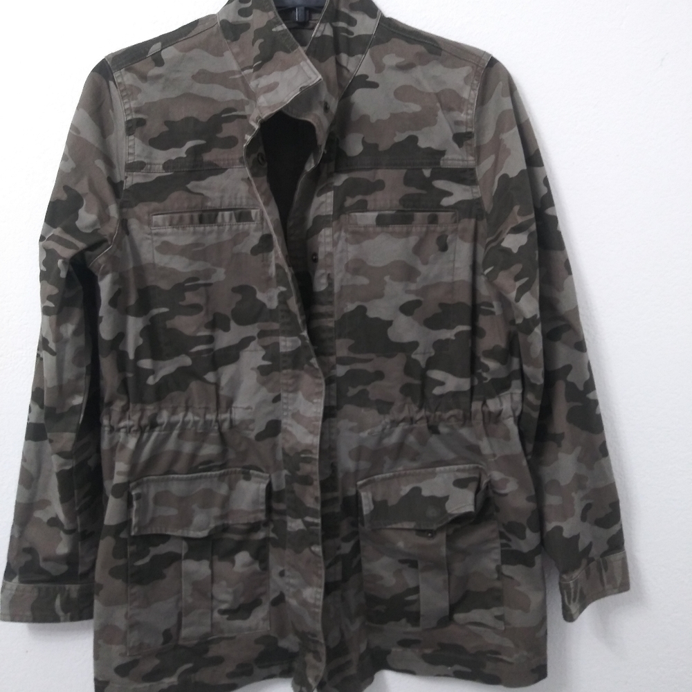 Universal Thread Goods army style jacket